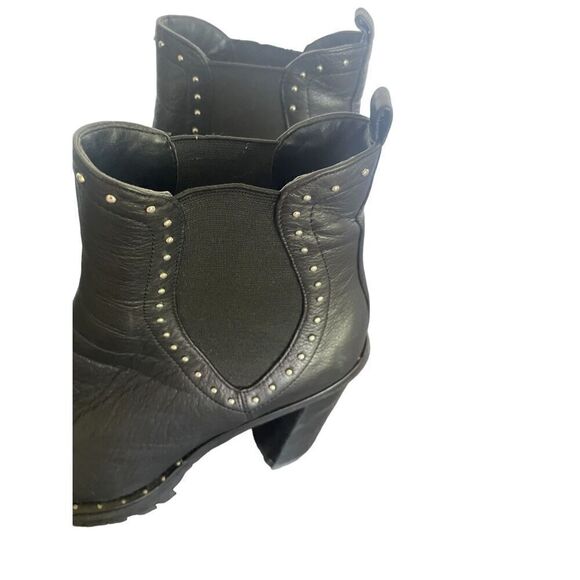 Rebecca Minkoff Eddie Studded Ankle Boots Black Size 8M - Picture 2 of 10